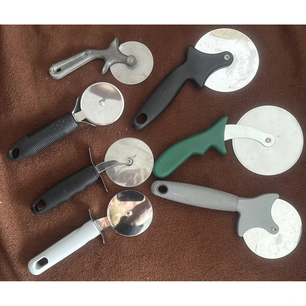 Mama Mia 9 Various Pizza Cutters Used 2 Stainless Steel 1 made in Italy Pot Luck